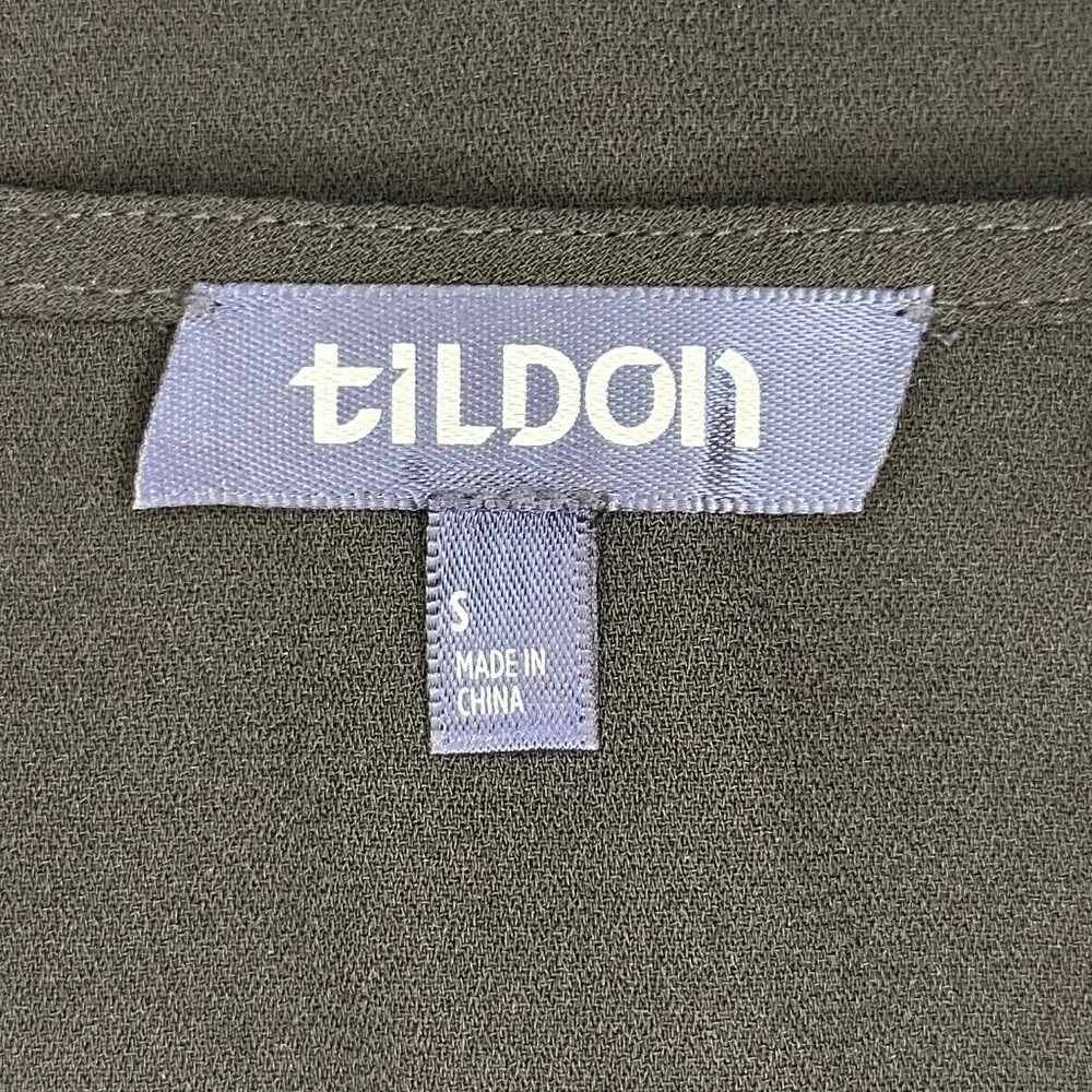 Tildon Black Sleeveless Racerback Shift Dress  - Size Small